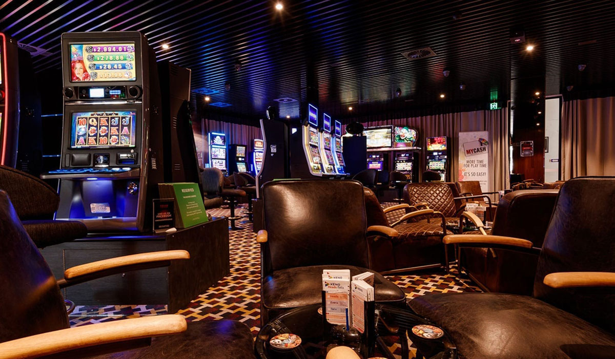 The Island Gold Coast Vegas Gaming Room